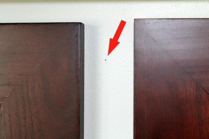 3 egyszerű módszer, hogyan kell elrejteni a csavarokat lyukak a falon