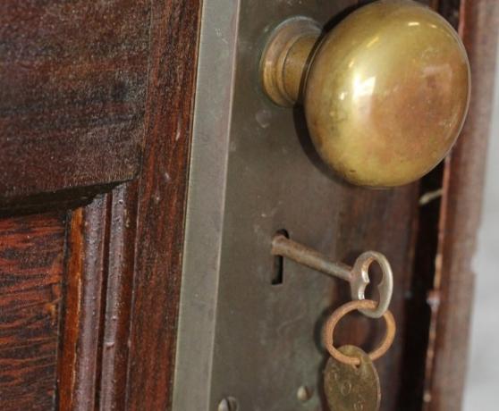A rejtély, amely megnyitotta a 70 évvel később az örökös lemerült, zárva egy kulcs 1939