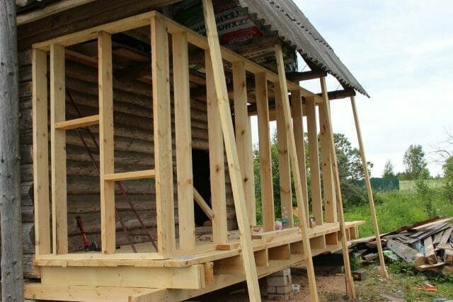 Beépített veranda csak akkor történik a ház a szakaszában az építési