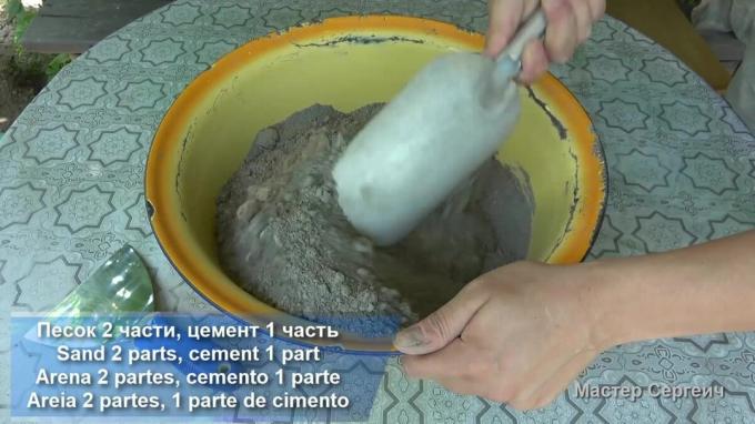 2 kísérleti virágcserepet homok és cement