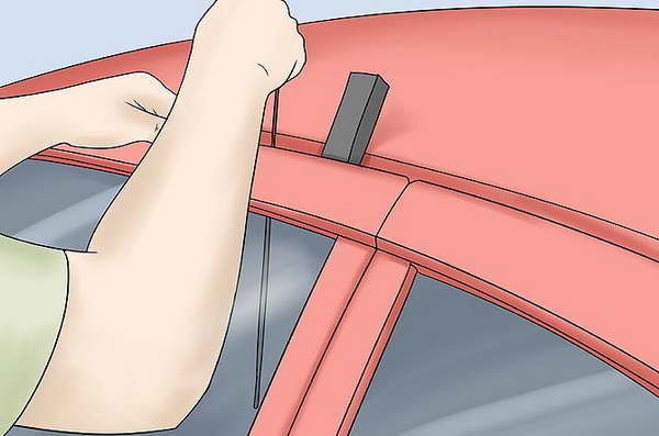  Hogyan kell megnyitni az autót, ha a kulcsokat maradt az utastérben, és az ajtó zárva van.